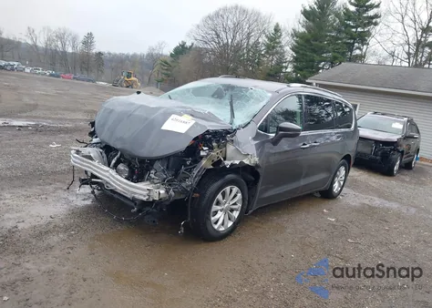 2021 Chrysler Pacifica Touring L z USA, uszkodzony, nr VIN 2C4RC1BG7MR584956